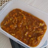 肉も野菜も全部みじん切り！ドライカレー！